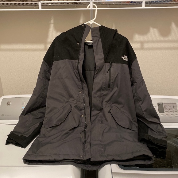 North Face Winter Jacket - Men’s Large - Picture 1 of 1